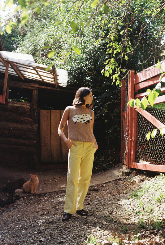 SWEATER SIN MANGAS OVEJAS