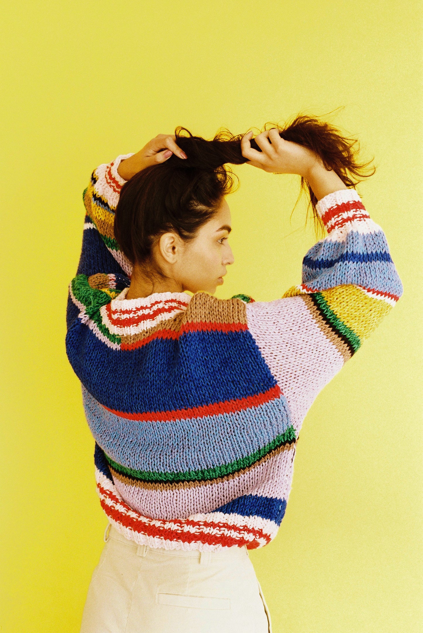 SWEATER HUMEDAL CORTO