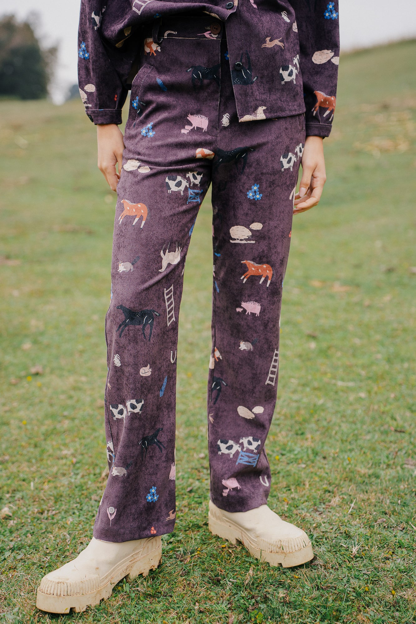 PANTALON COTELE RECTO ANIMALES CAMPO