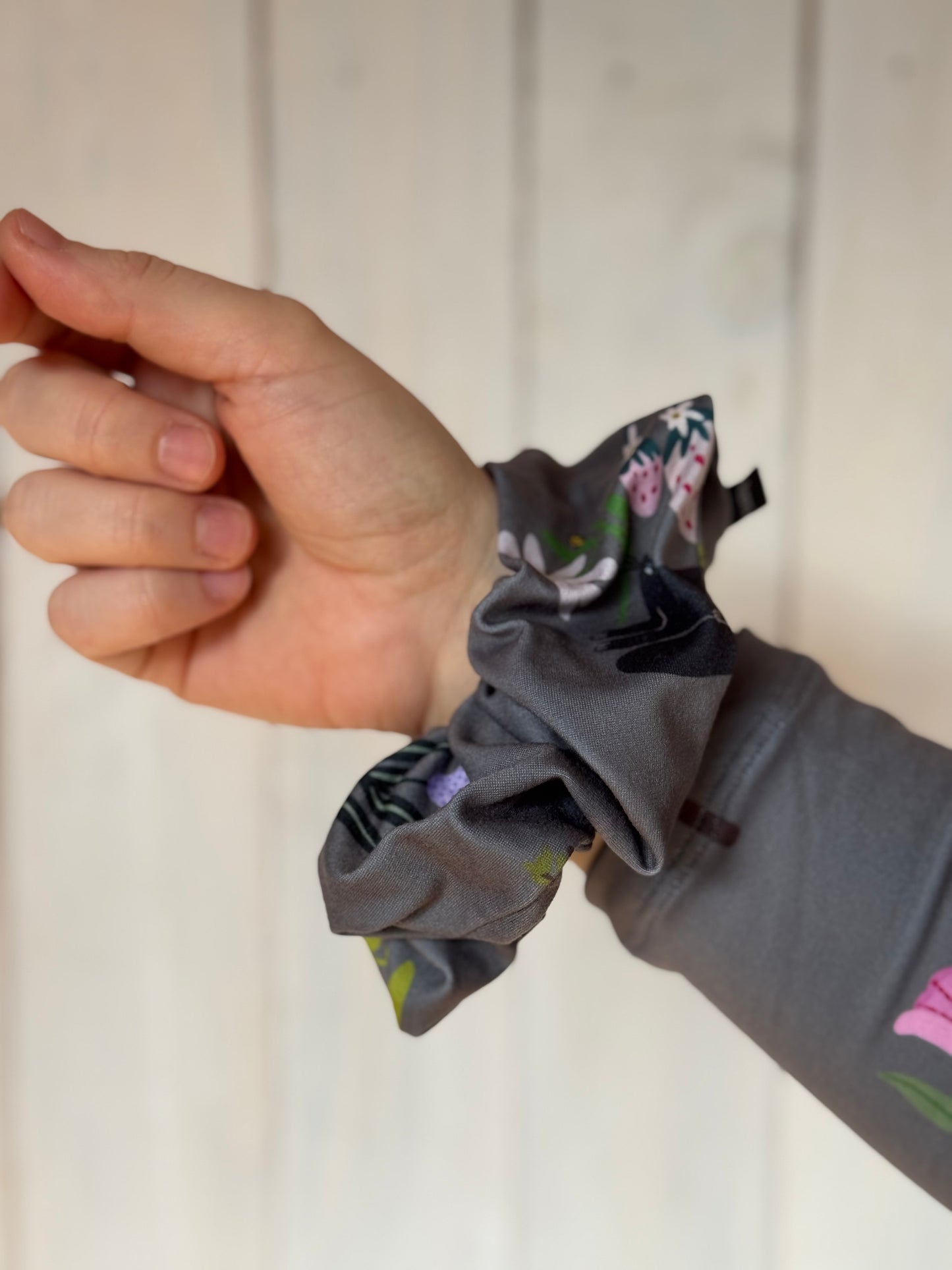 SCRUNCHIE CHOROY GRIS