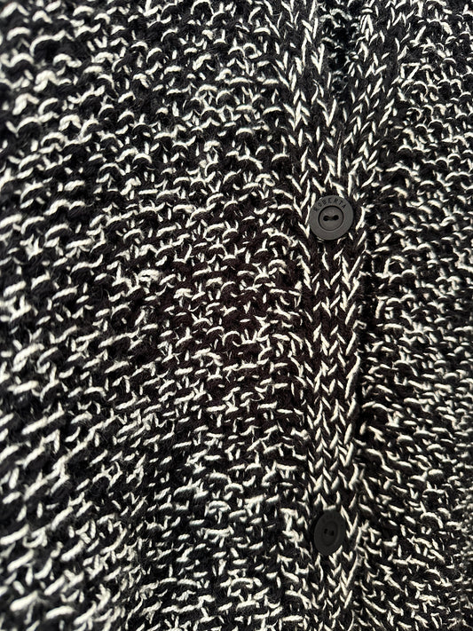 MOMA CORTO ABIERTO MATIZADO B&N