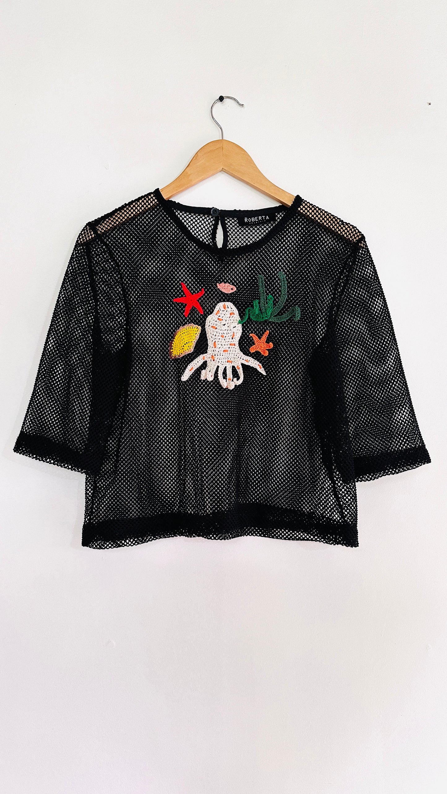 TOP MALLA APLICACIONES CROCHET