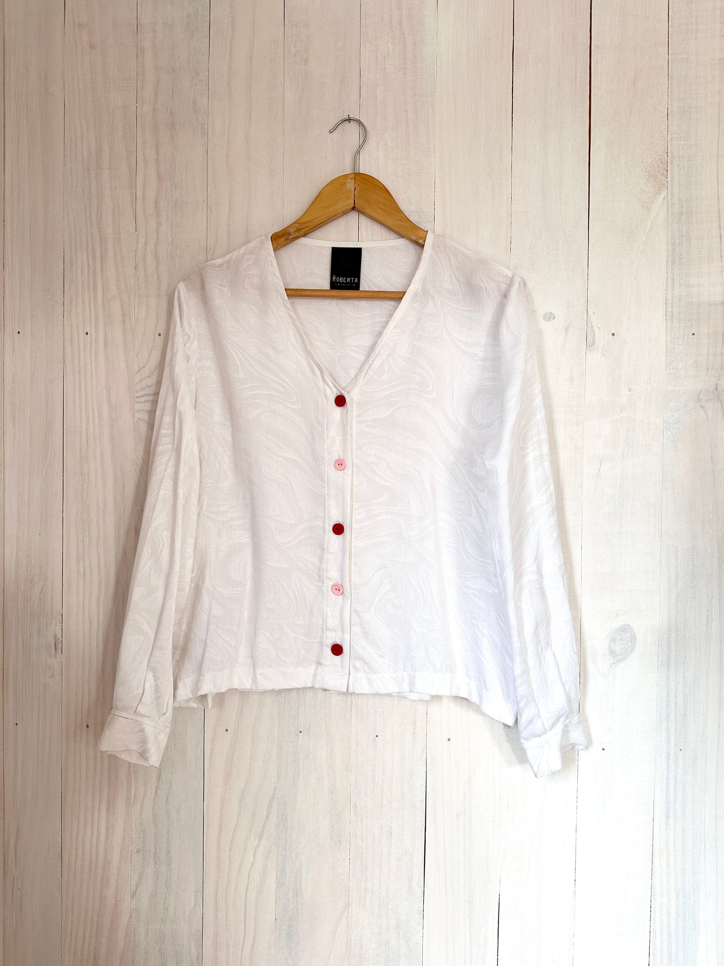 TOP VELIZ BLANCO BOTONES COLOR