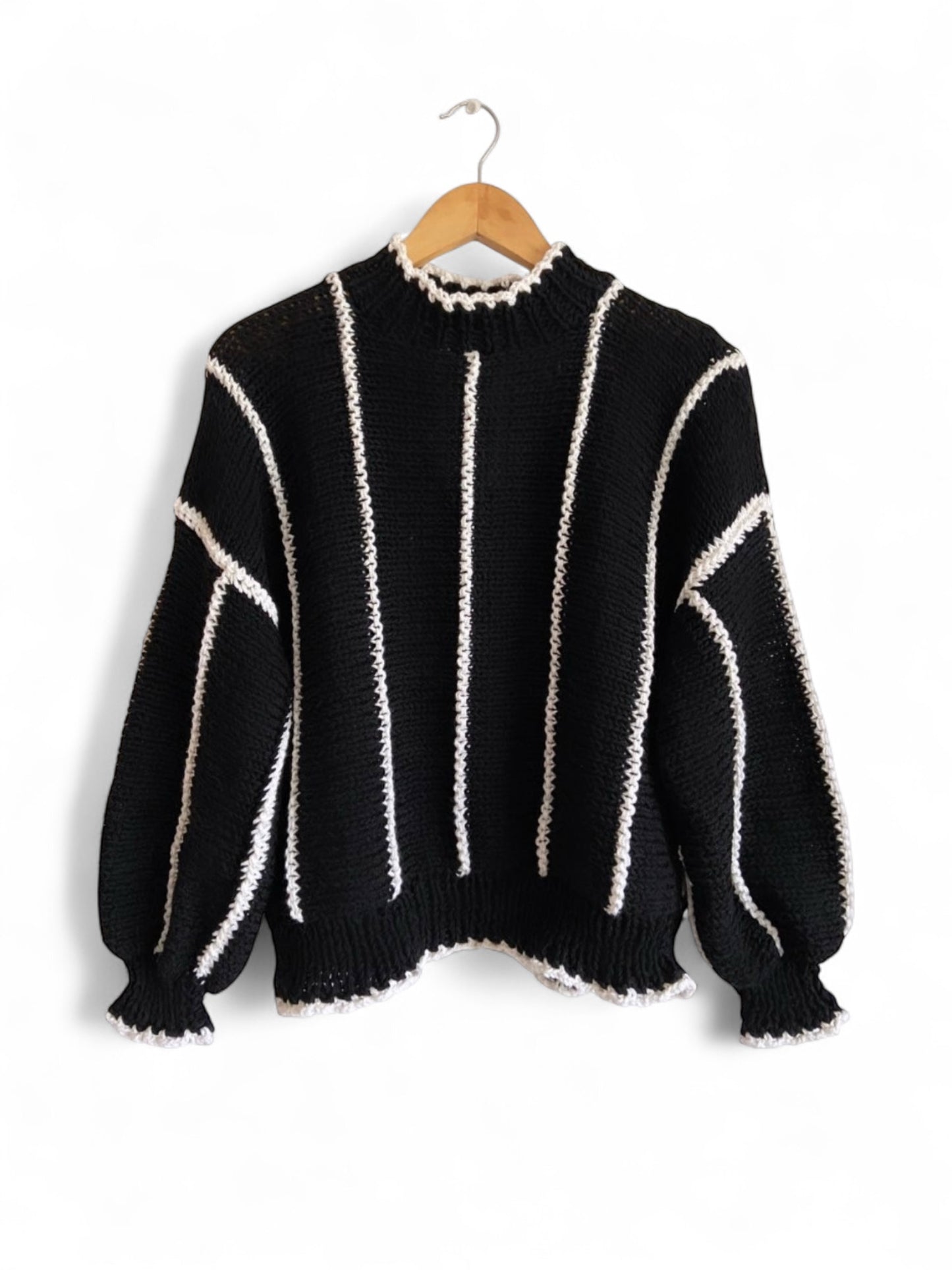 SWEATER RAYAS NEGRO BLANCO