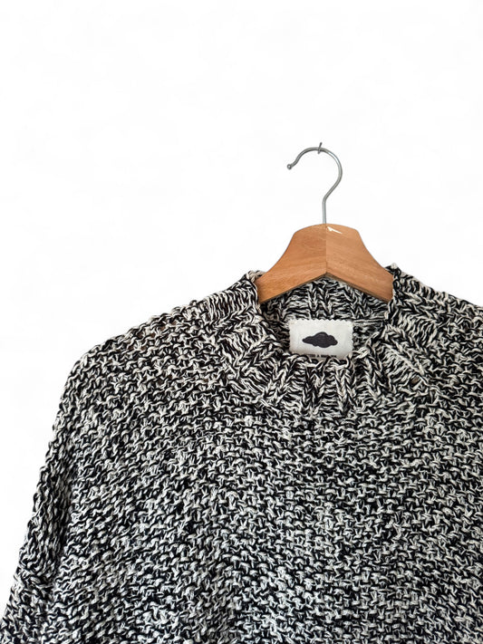 MOMA CORTO CERRADO MATIZADO B&N CLARO