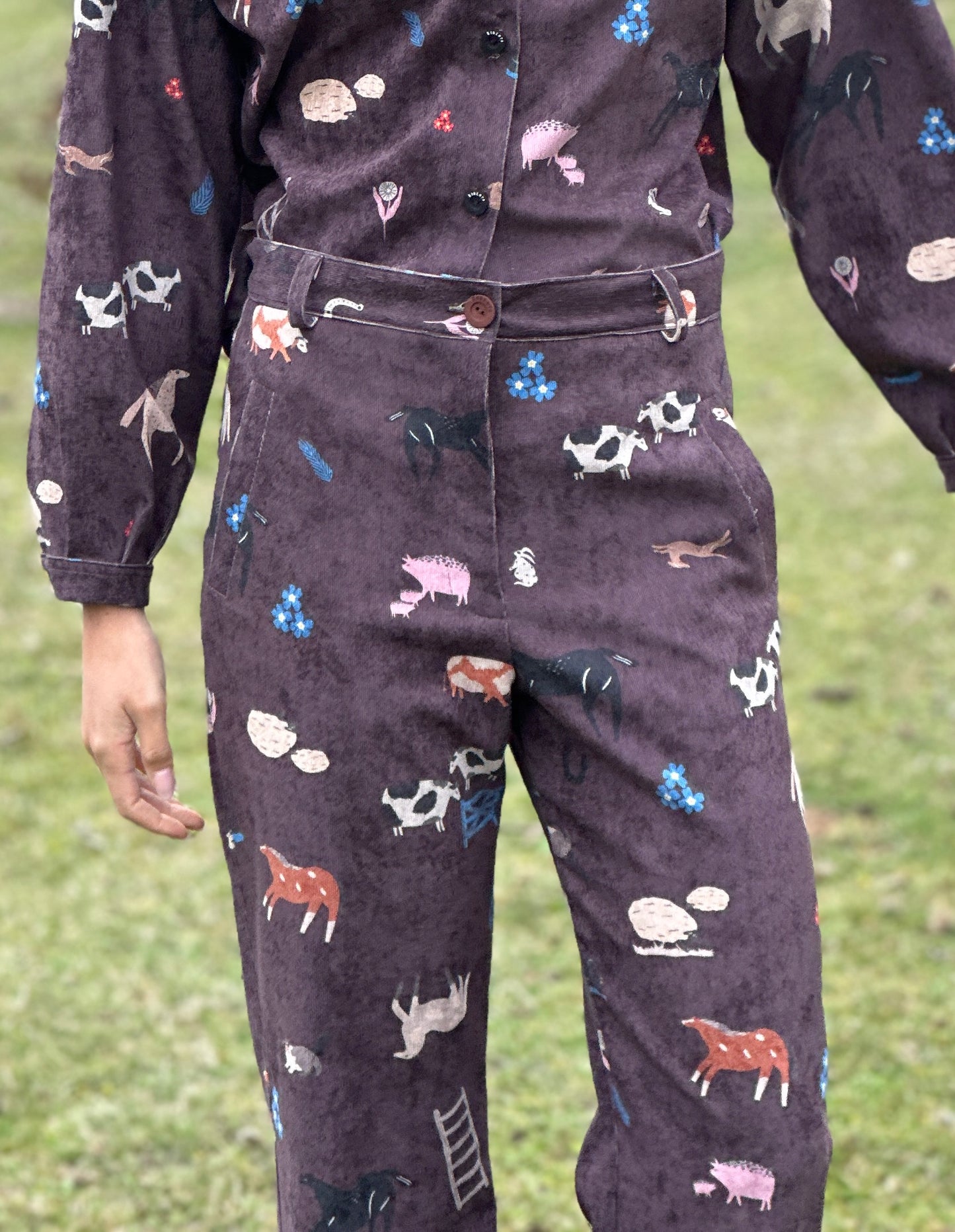 PANTALON COTELE RECTO ANIMALES CAMPO