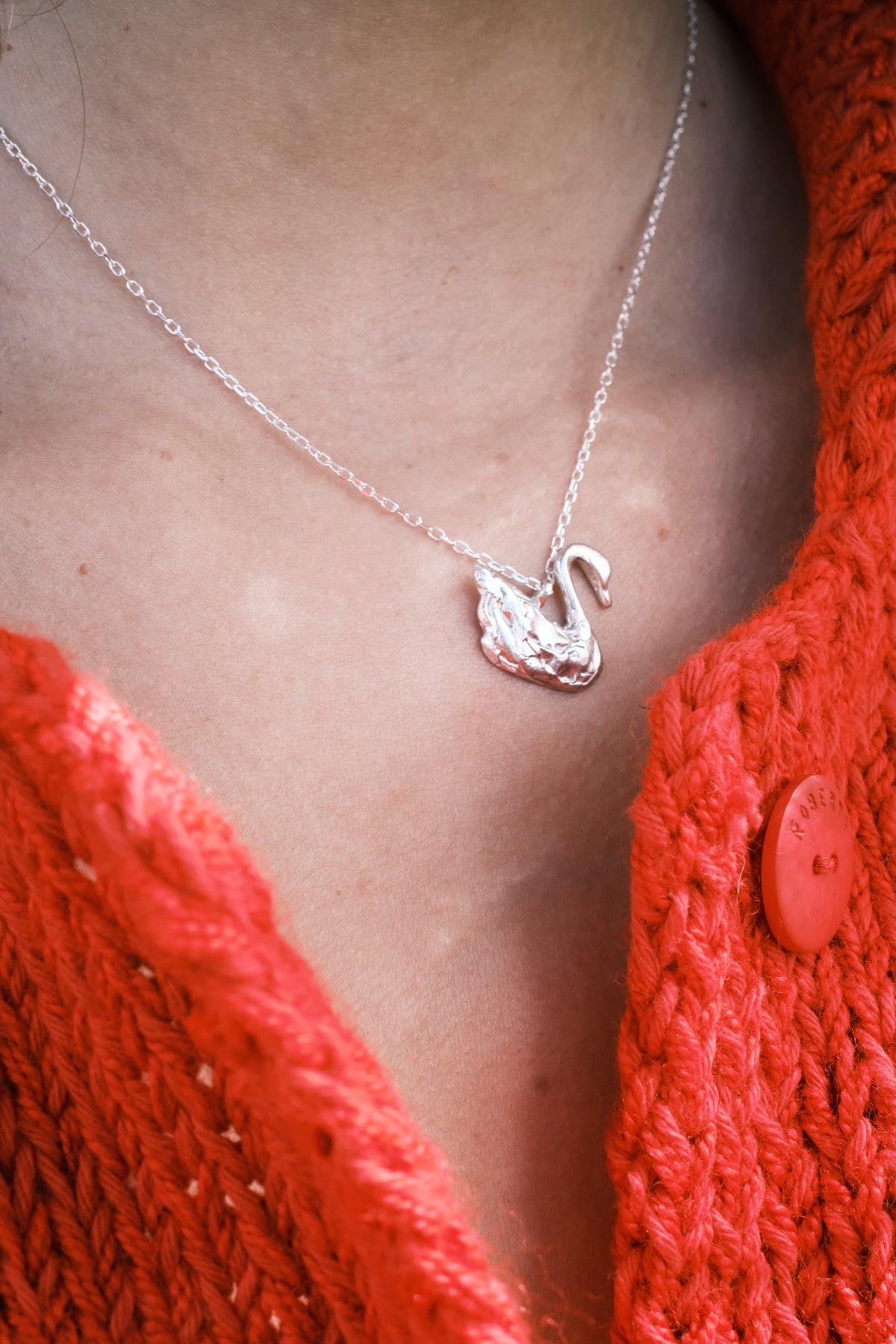 COLLAR CISNE