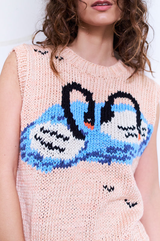SWEATER SIN MANGAS CISNE AMOR