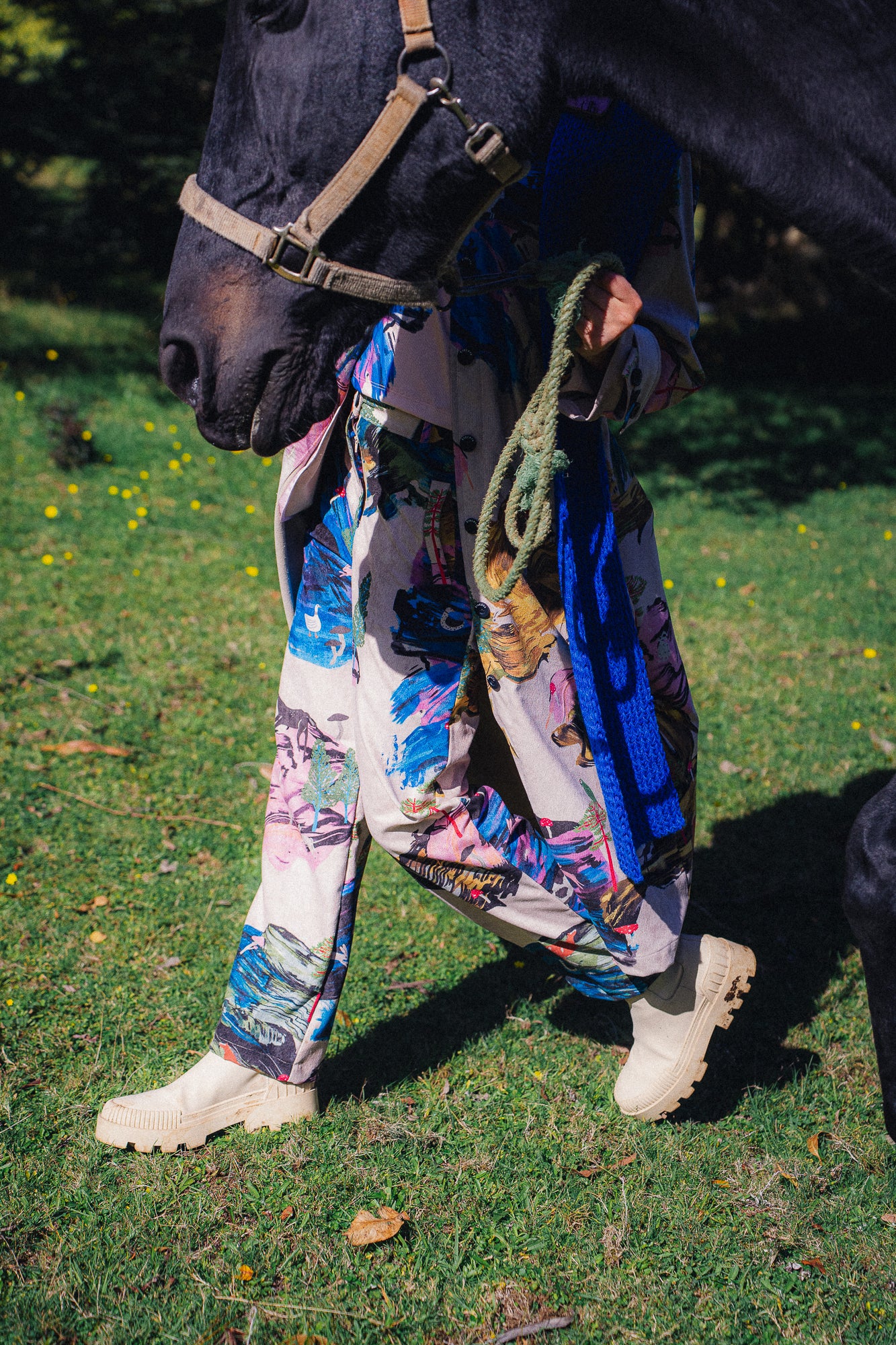 PANTALON COTELE RECTO PAISAJE DIA