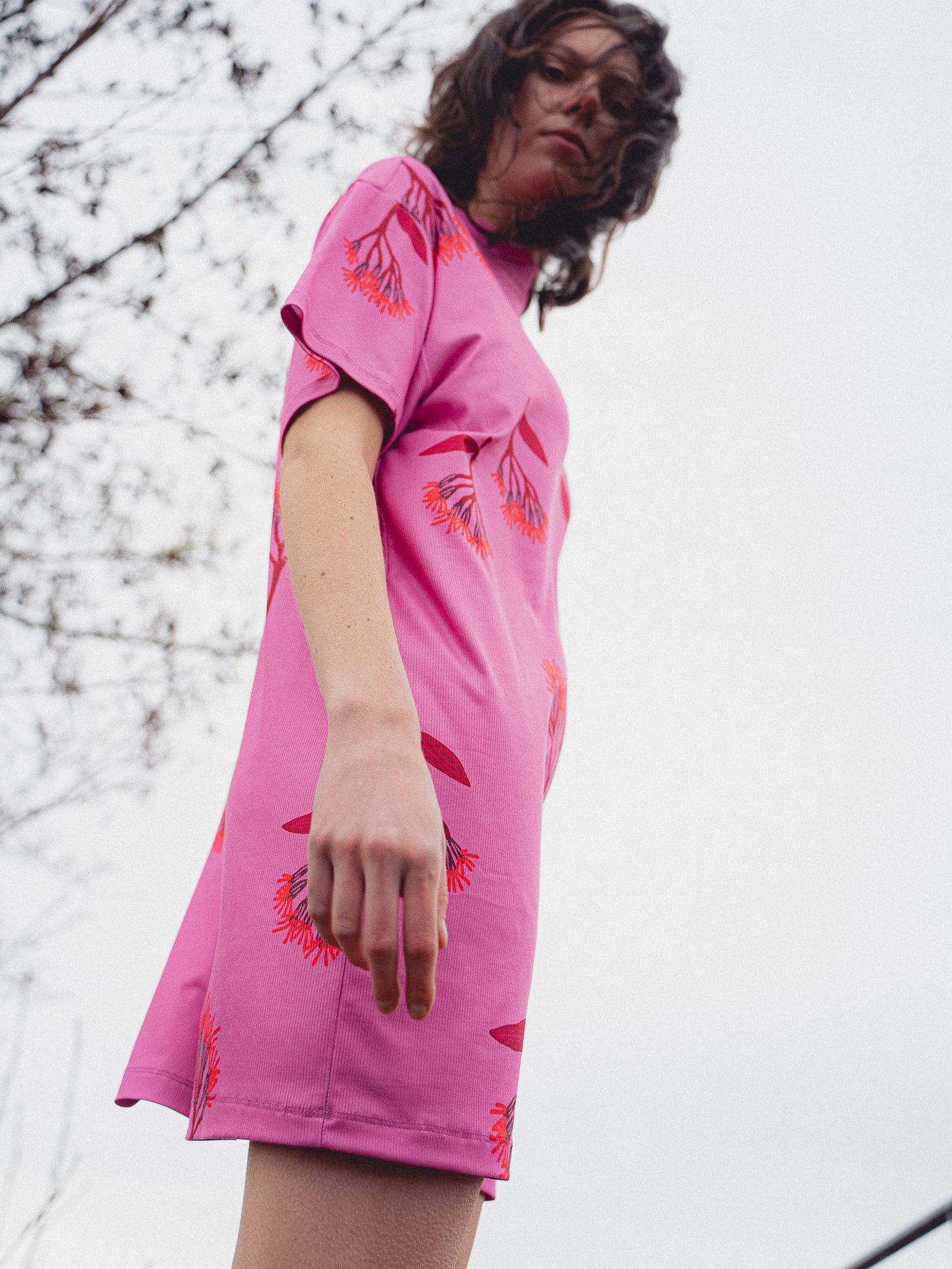 VESTIDO TORTUGA FLORES FUCSIA