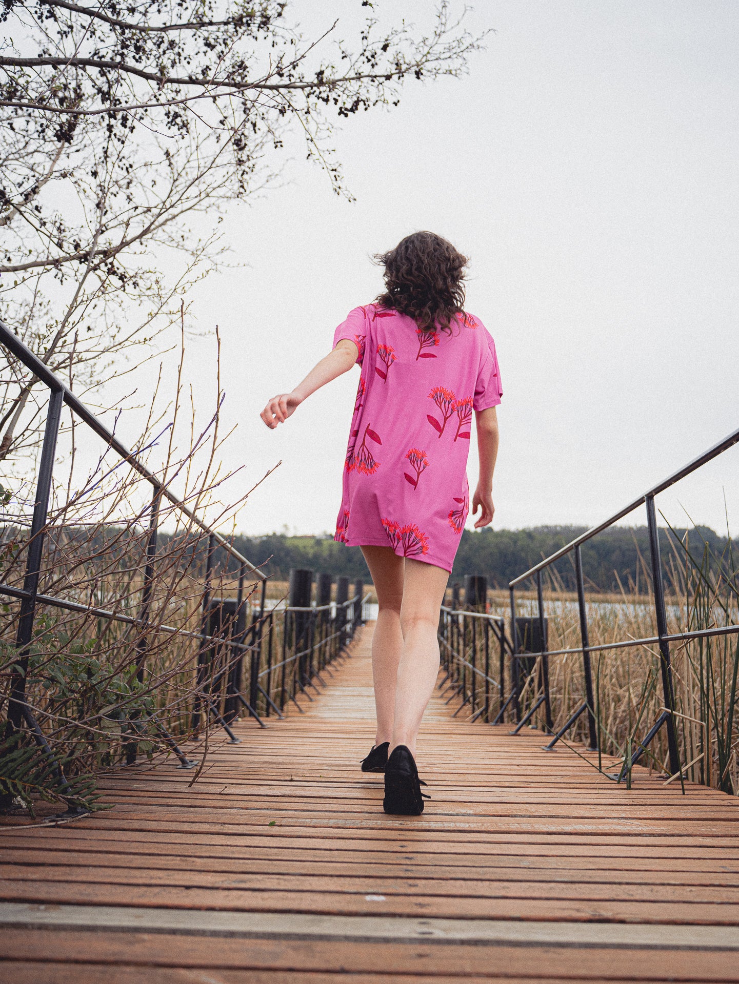 VESTIDO TORTUGA FLORES FUCSIA