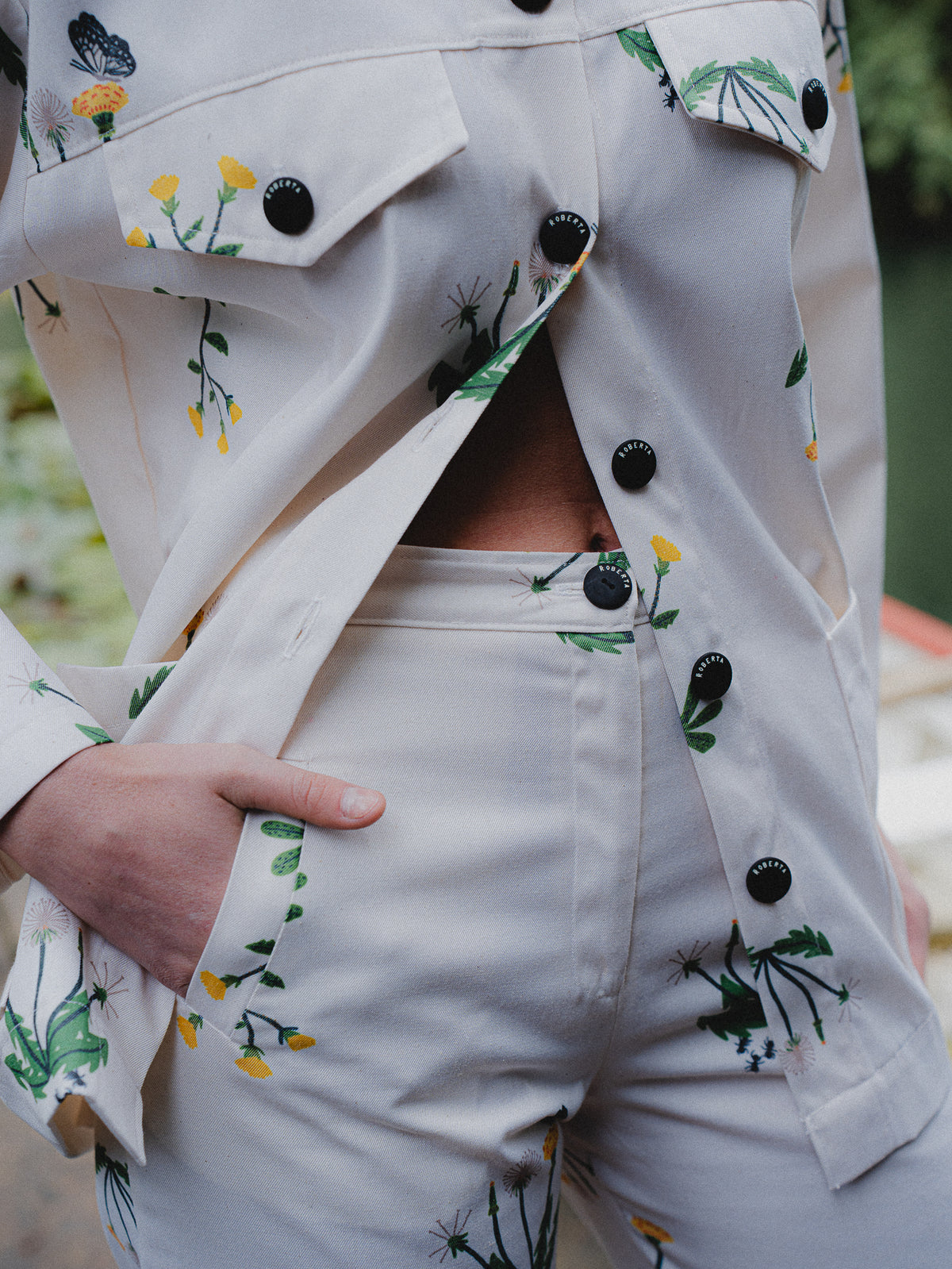 PANTALON TUBO DIENTE DE LEON