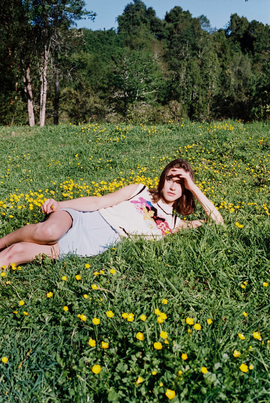 SWEATER SIN MANGAS FLORES