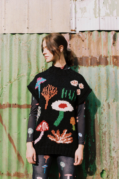 SWEATER SIN MANGAS MULTIFUNGI