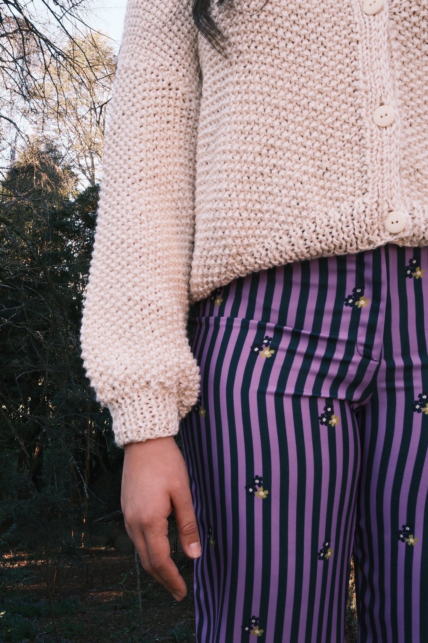 PANTALON TUBO RAYAS FLORES CUPRO