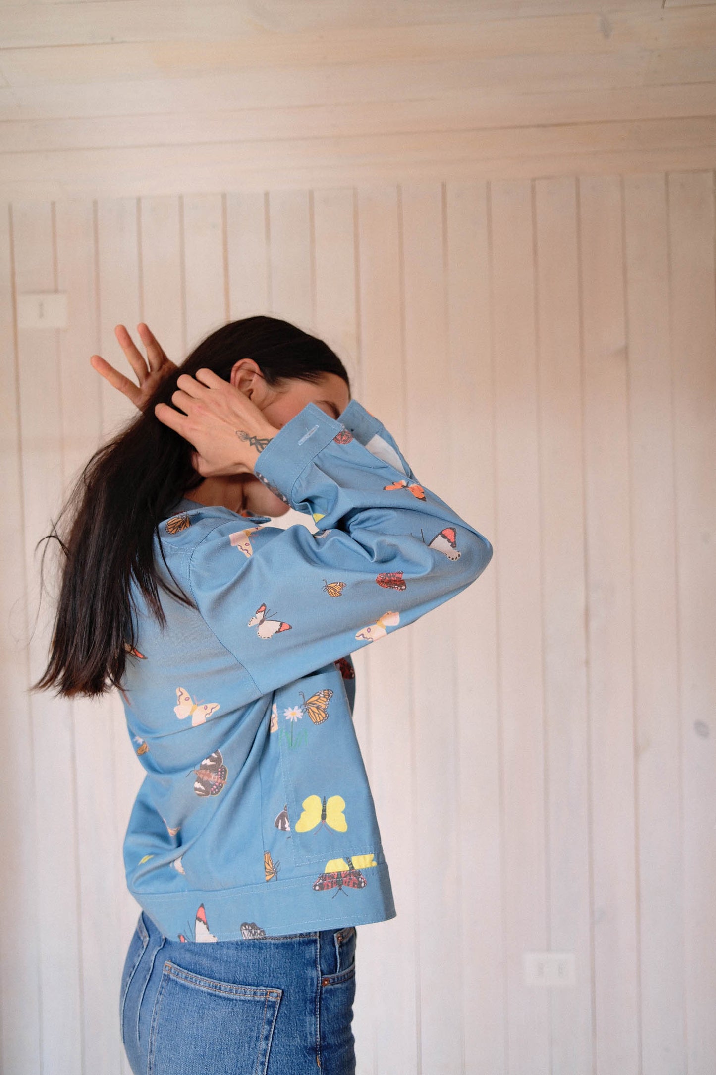 CHAQUETA POOL MARIPOSAS CELESTE