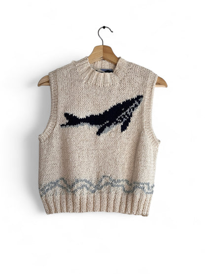 SWEATER SIN MANGAS BALLENA