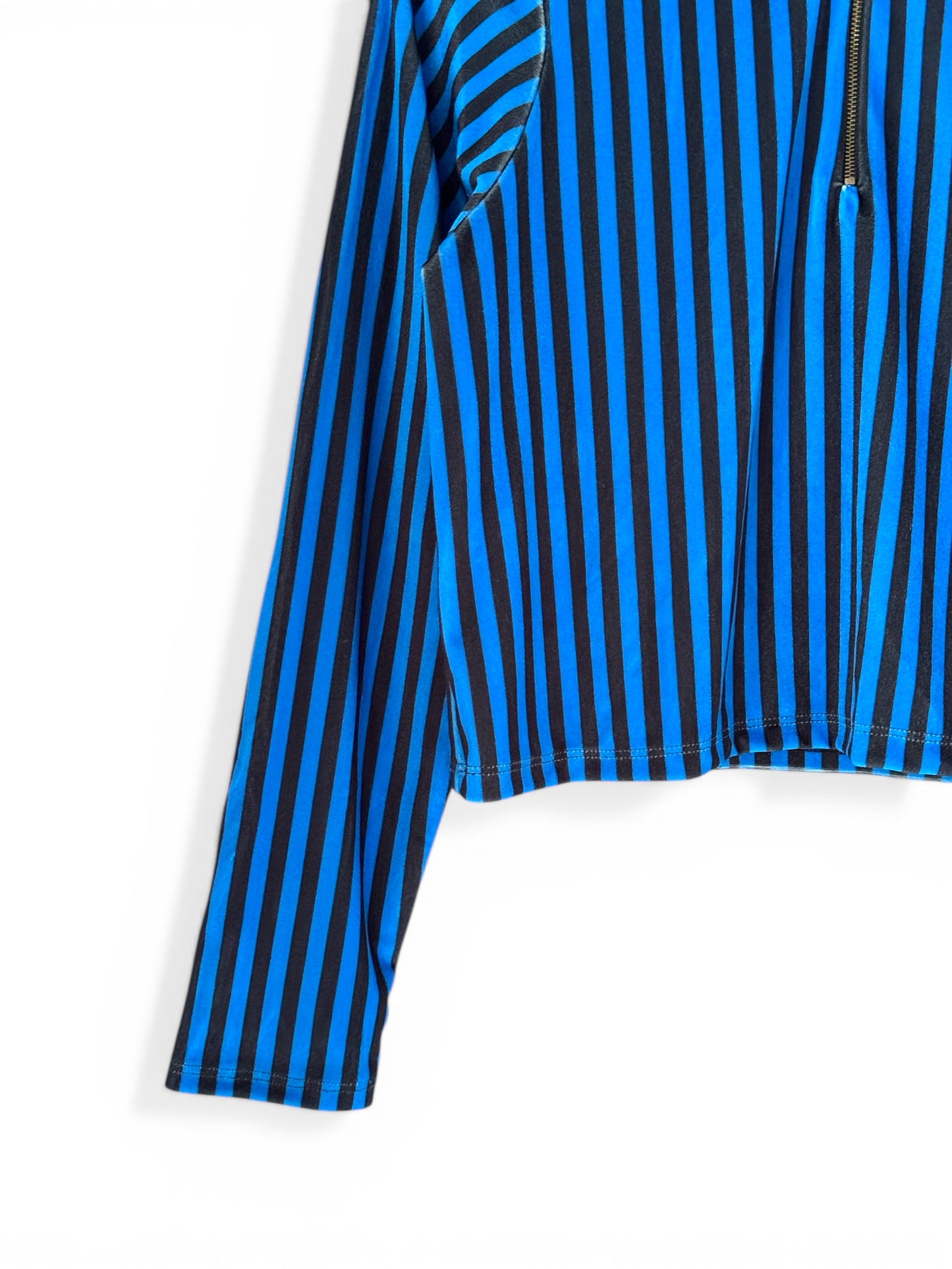 POLERÓN VELVET CIERRE CORTO RAYAS AZUL NEGRO