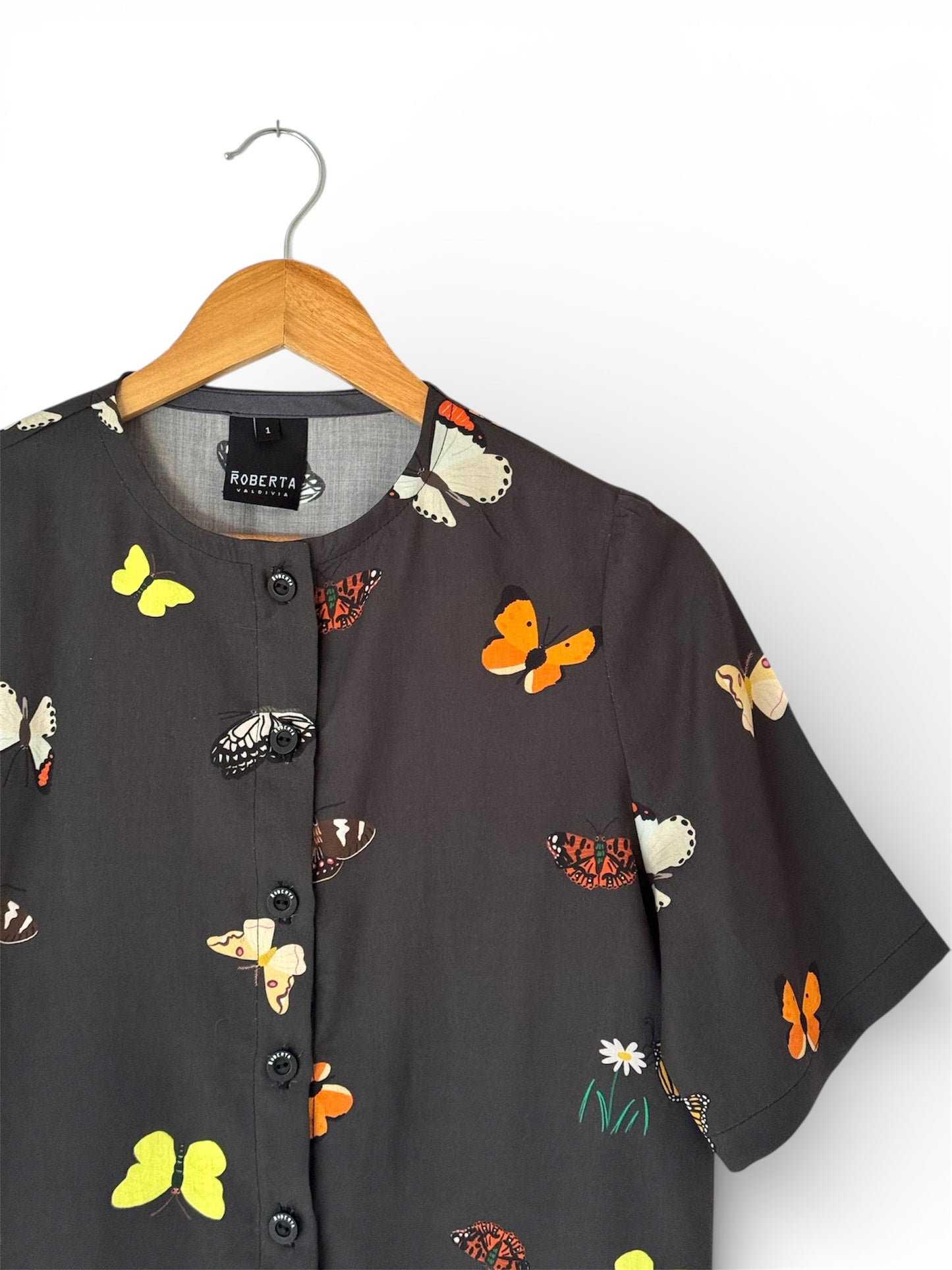 TOP LOLA MARIPOSAS GRAFITO