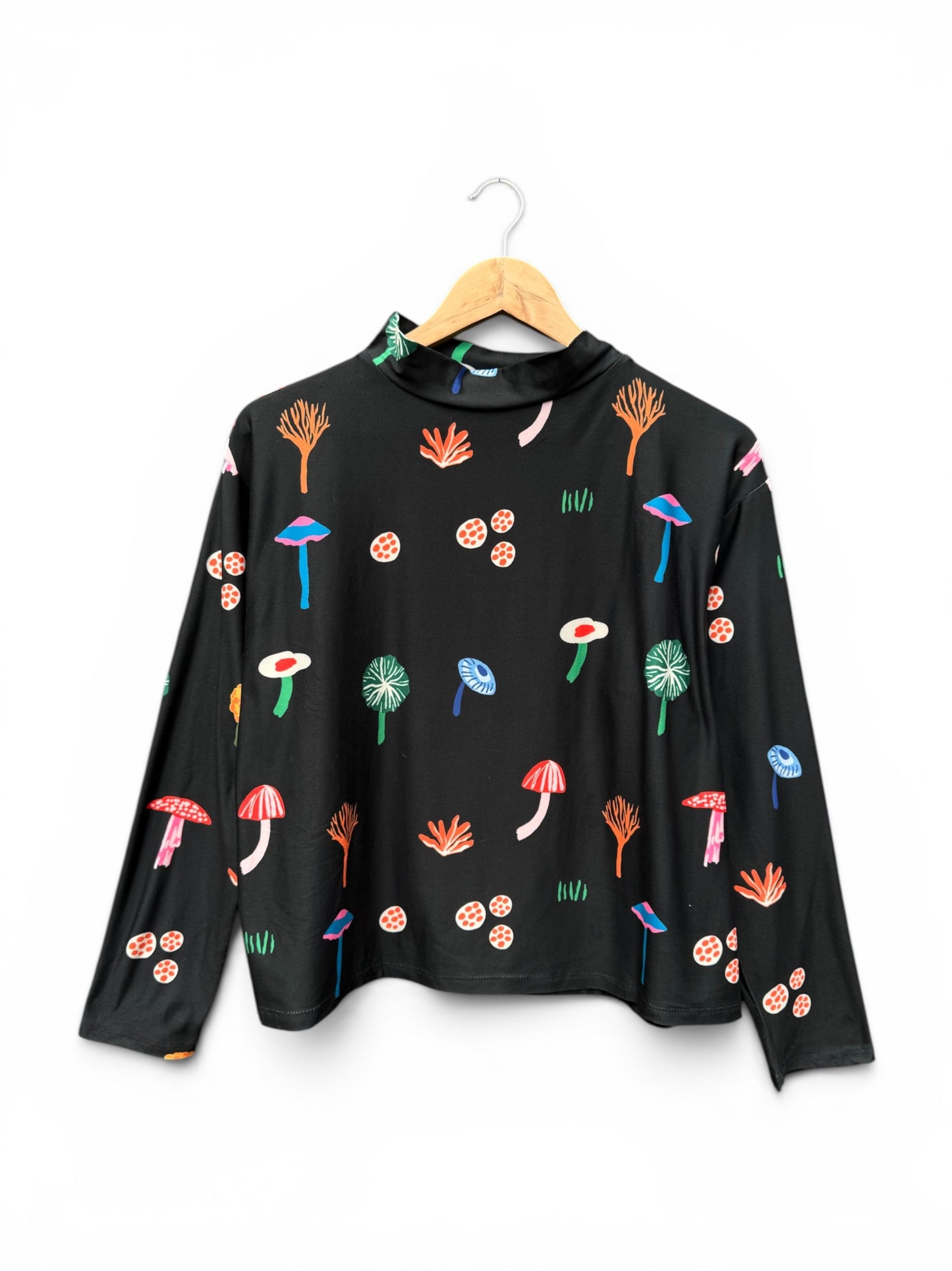 POLERA TORTUGA HONGOS