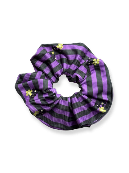 CAJA SET RAYAS FLORES