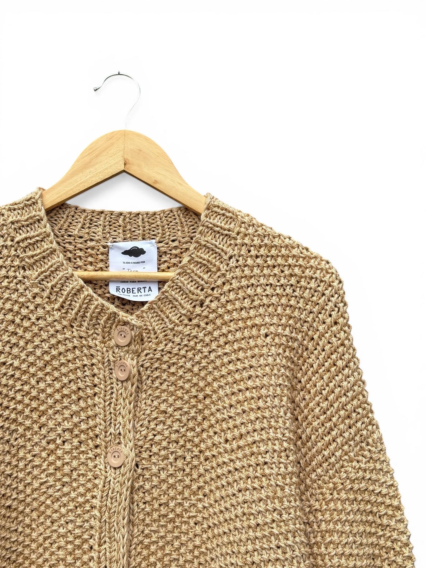 MOMA CORTO ABIERTO CUELLO REDONDO BEIGE