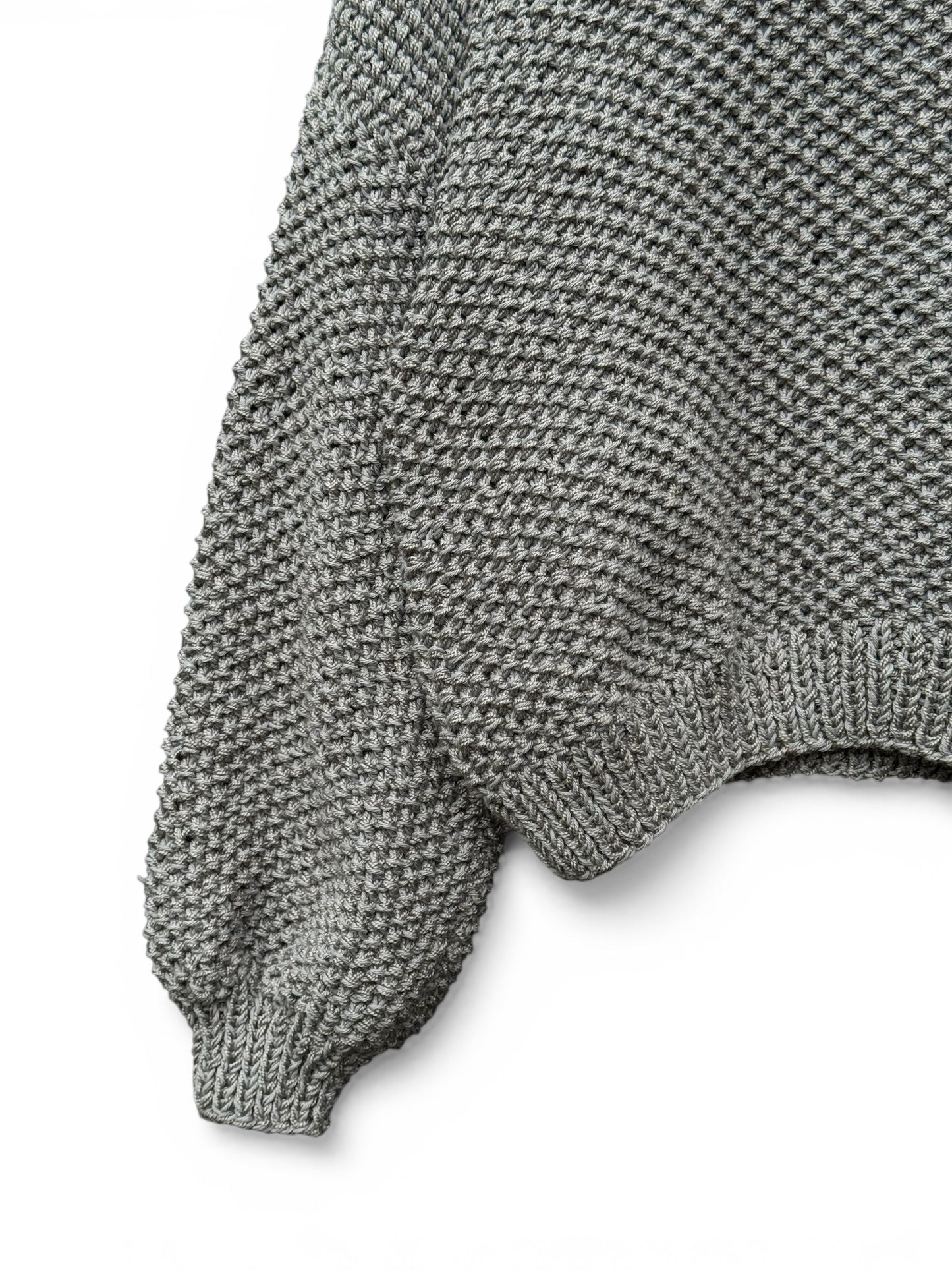 MOMA CORTO CERRADO GRIS