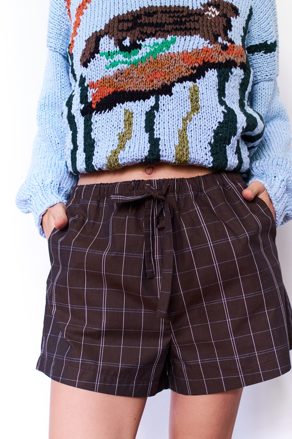 SHORT AMARRAS ESCOCES CAFE