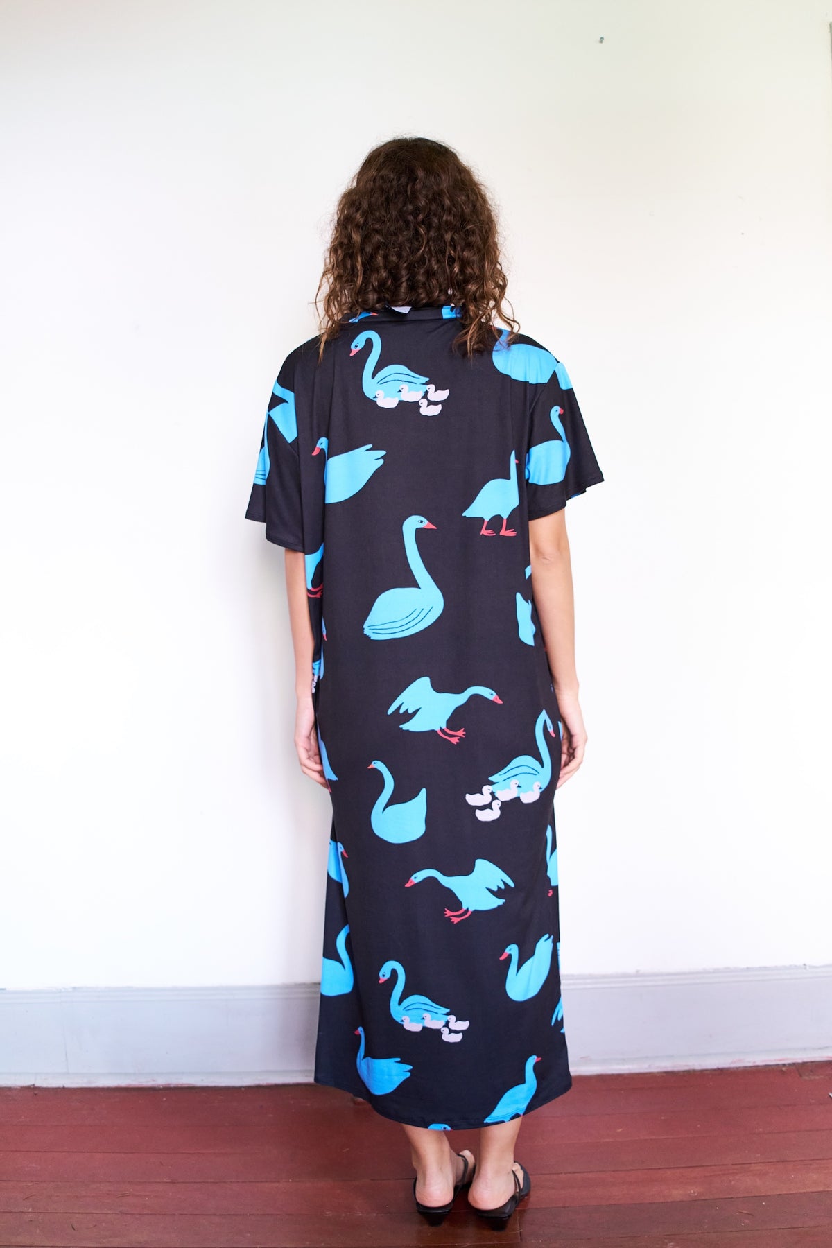 VESTIDO TORTUGA LARGO CISNES AZUL