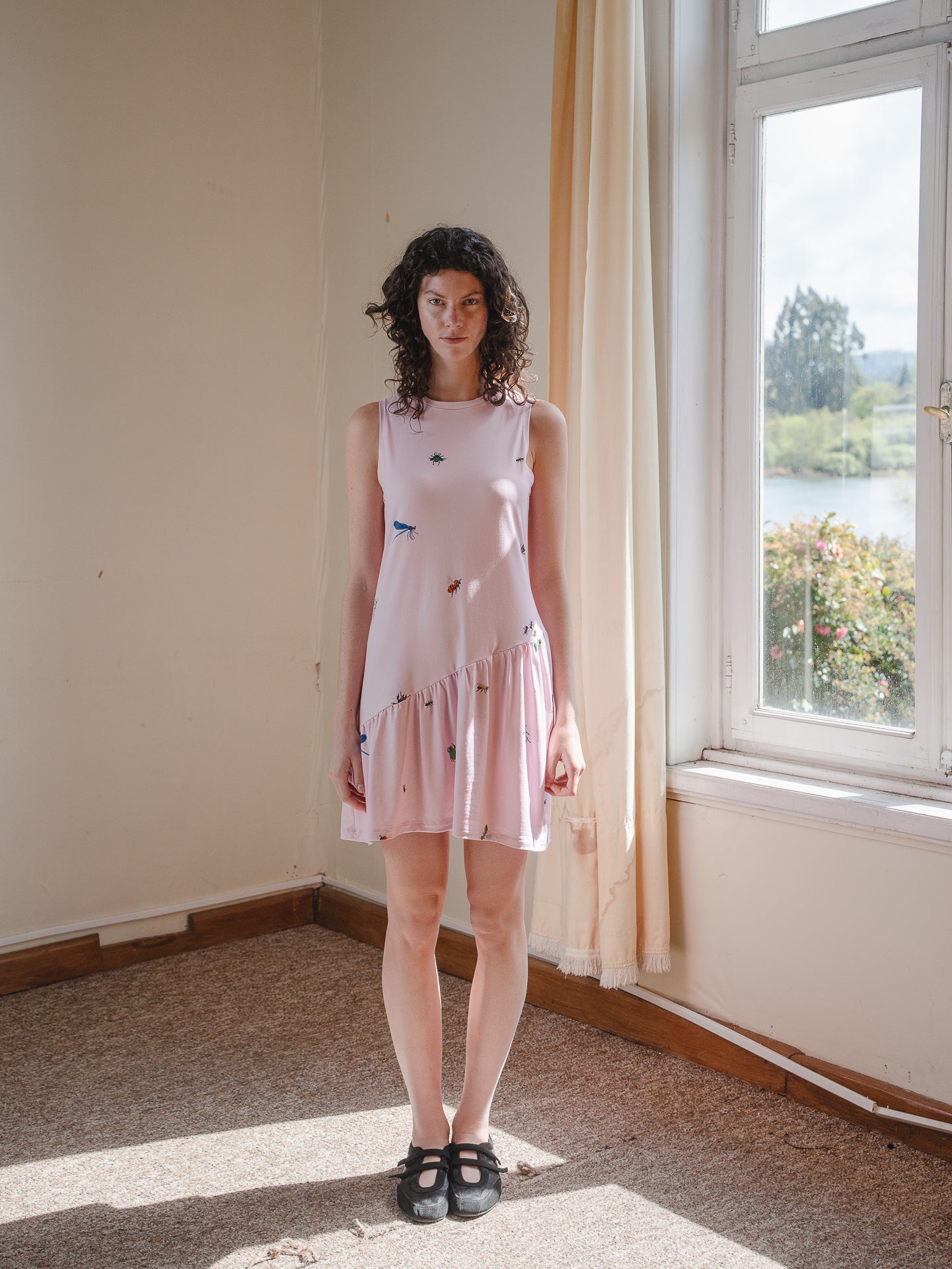 VESTIDO BLUME CORTO BICHOS