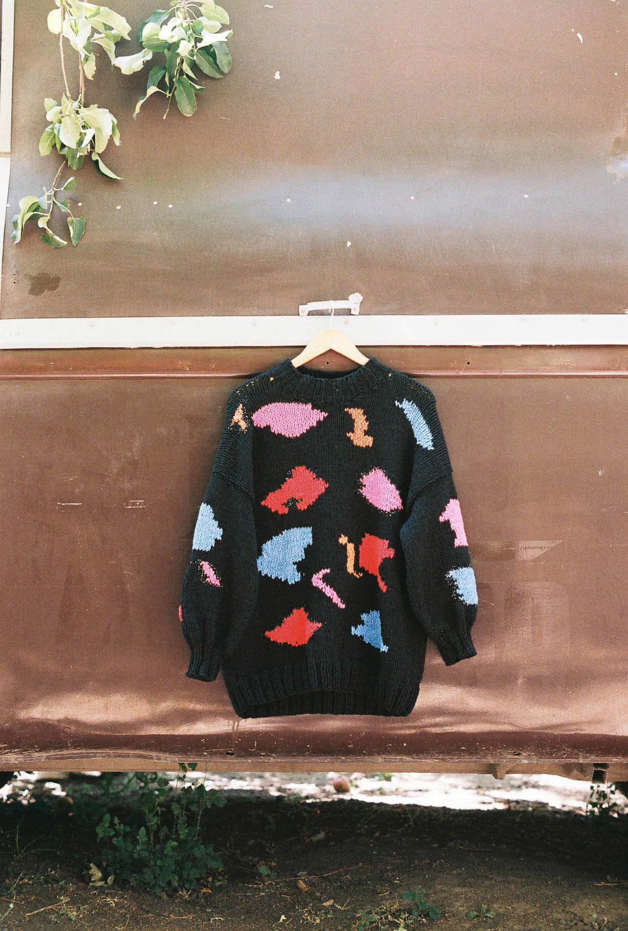 SWEATER LARGO FORMAS